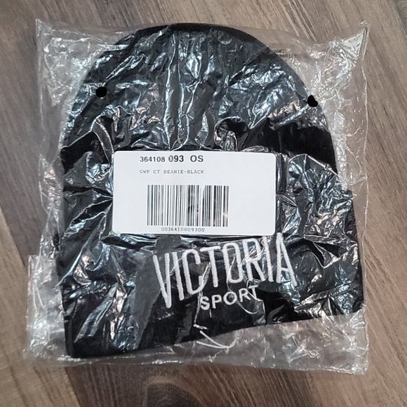 NWT Victoria's Secret Sport Beanie - Picture 4 of 4